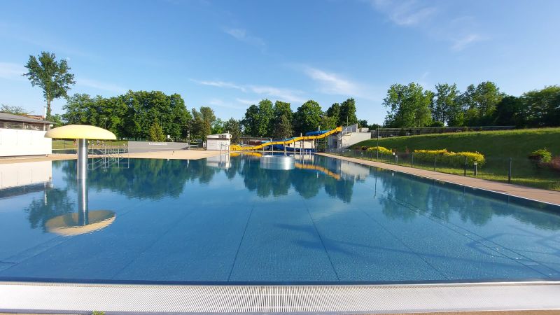 Basen Letni Nowy Bytom